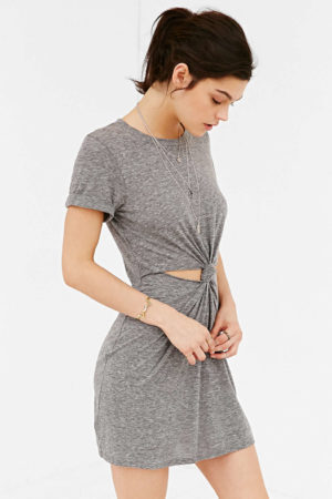 3 Cute Summer Date Dresses Under $60